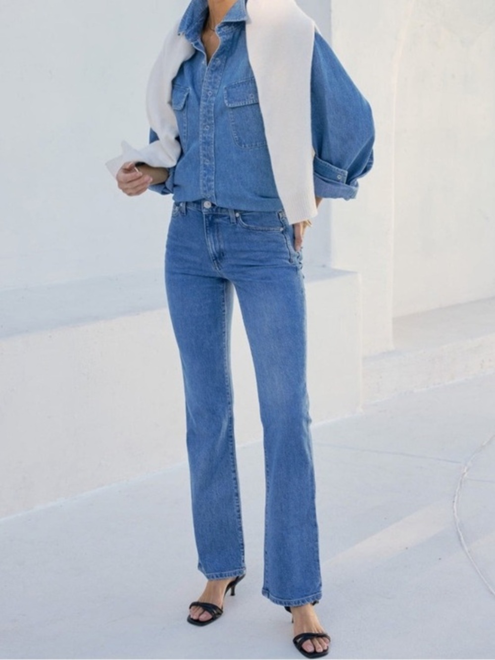 AYR Jeans The Hangout Bootcut in Regular Wash